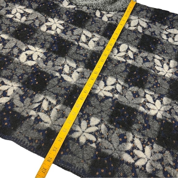 Anthropologie NEW Wintertide Reversible Wool Blend Poncho O/S - Picture 12 of 13